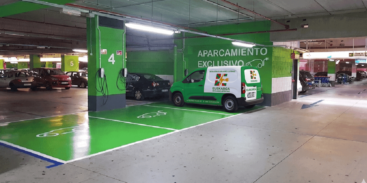 Instalación de cargador para coche eléctrico en Bilbao